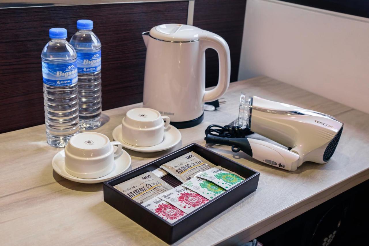 Khách sạn Hub - Songshan Airport Branch *